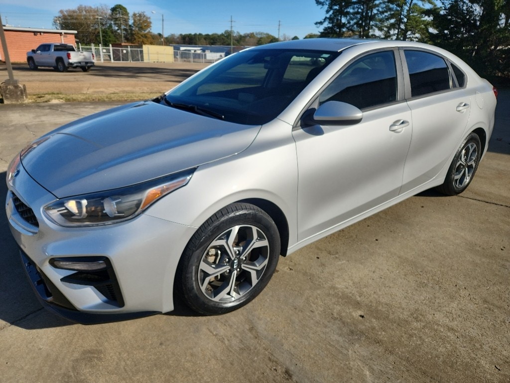 2019 Kia FORTE LXS's photo