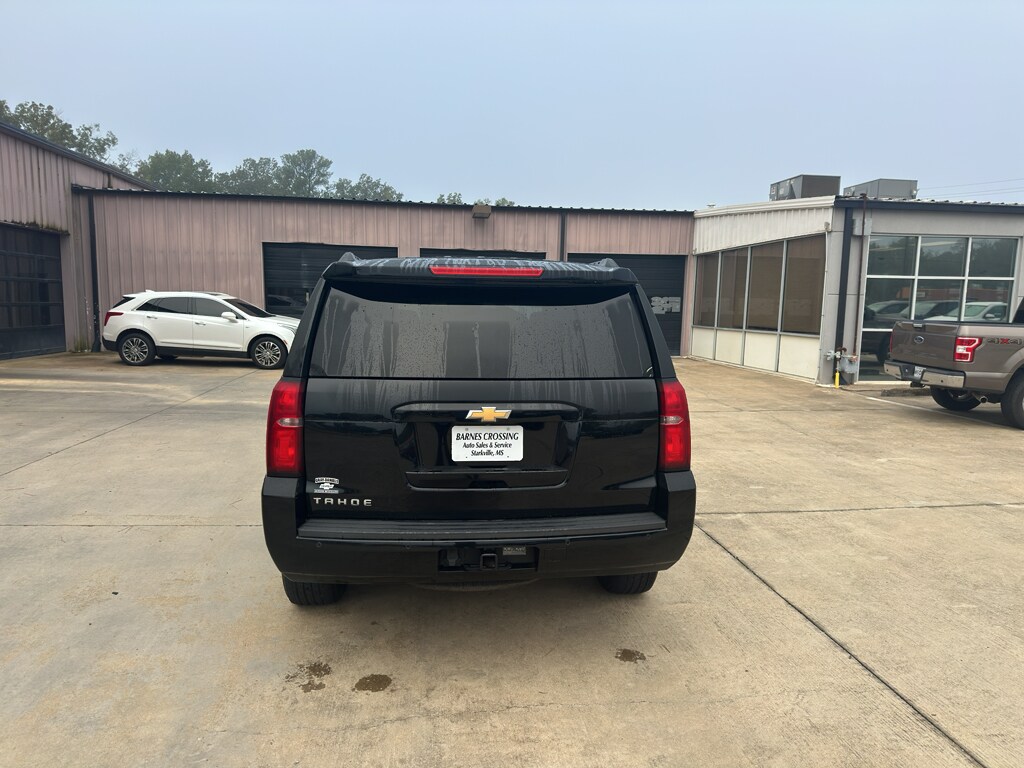 2019 Chevrolet Tahoe LT photo 4