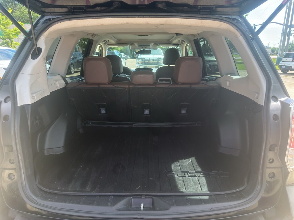 Used 2017 Subaru Forester 2.5i Touring w/Nav+EyeSight+Starlink SUV