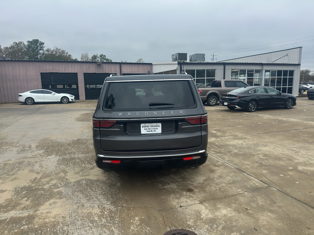 Used 2024 Jeep Wagoneer L Base SUV