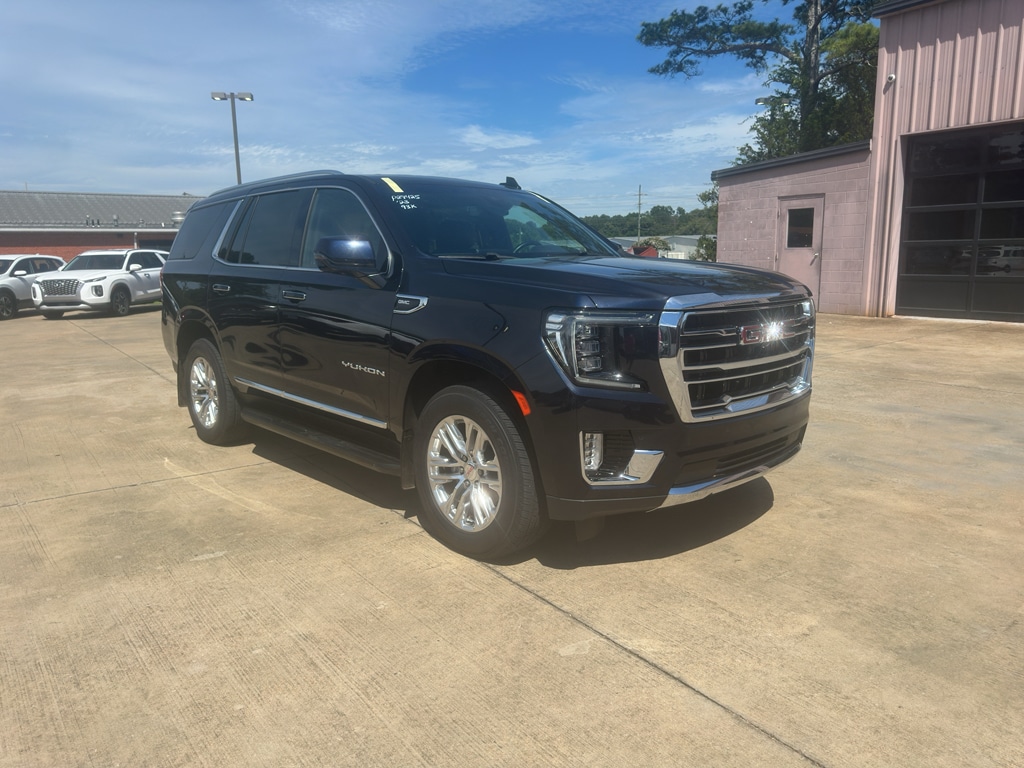 Used 2023 GMC Yukon SLT SUV