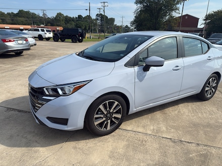2024 Nissan Versa 1.6 SV Sedan