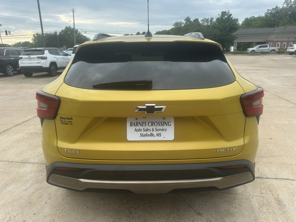 Used 2025 Chevrolet Trax ACTIV SUV