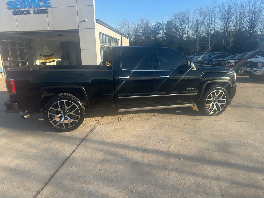 Used 2017 GMC Sierra 1500 Denali Truck Crew Cab