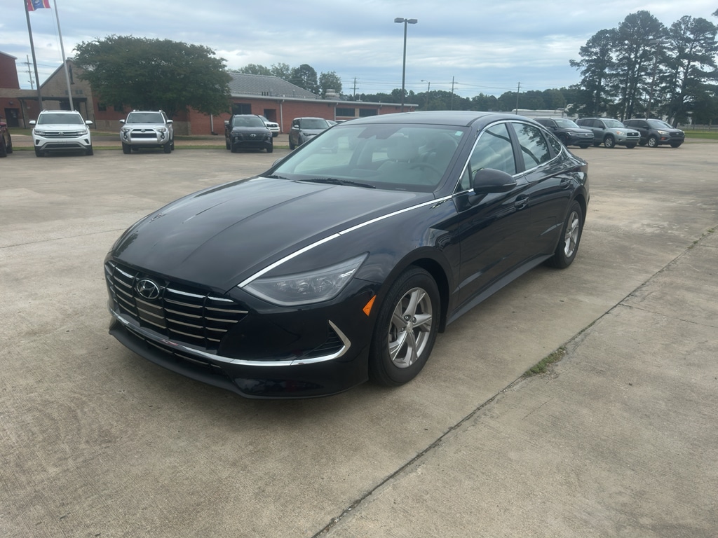 Used 2023 Hyundai Sonata SE Sedan