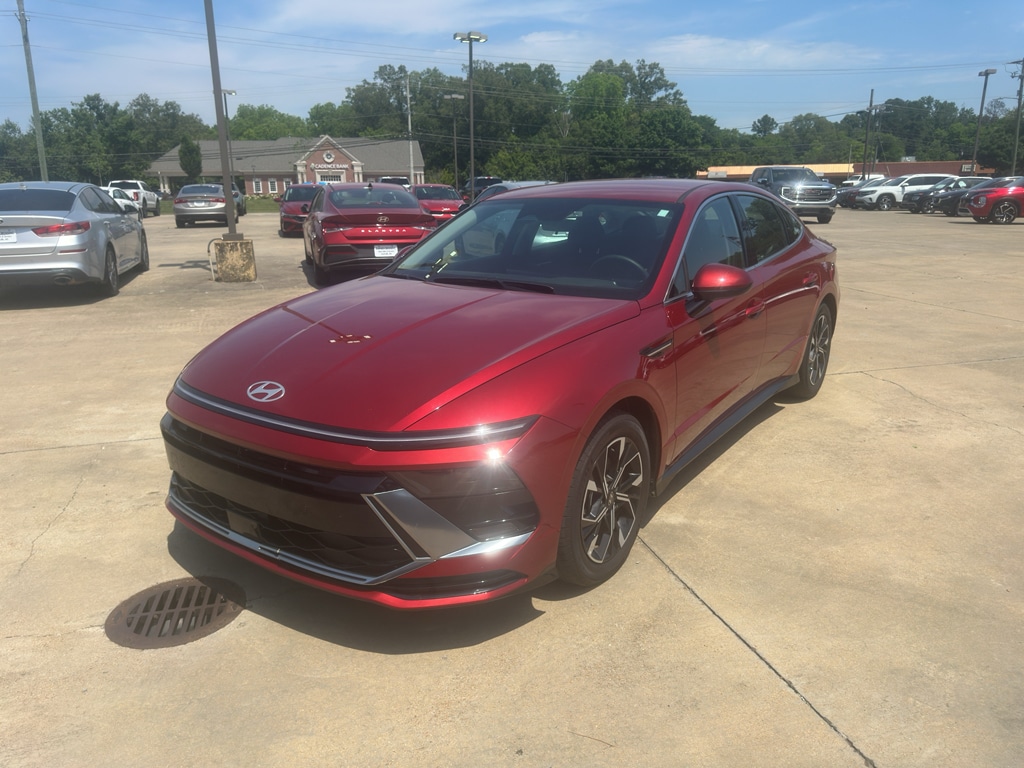 2024 Hyundai Sonata SEL's photo