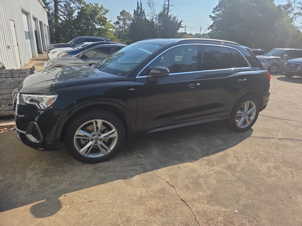2021 Audi Q3