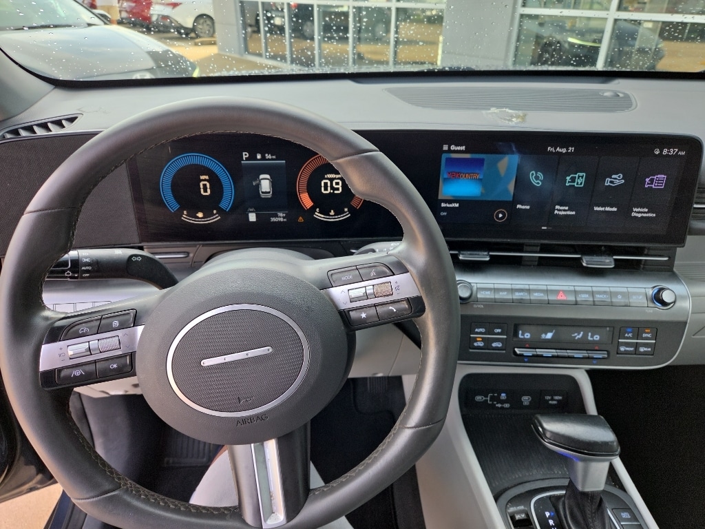2025 Hyundai Kona SEL - Photo 12