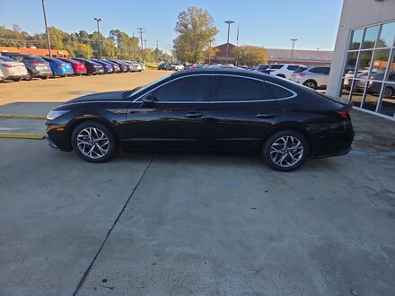 2022 Hyundai Sonata SEL w/ Convenience Package Sedan
