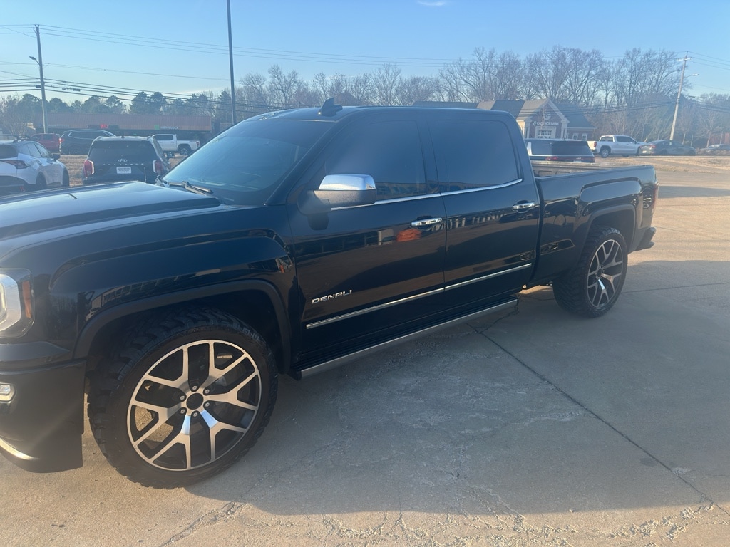 Used 2017 GMC Sierra 1500 Denali Truck Crew Cab