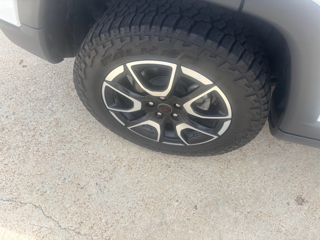 Used 2025 Jeep Compass Trailhawk SUV