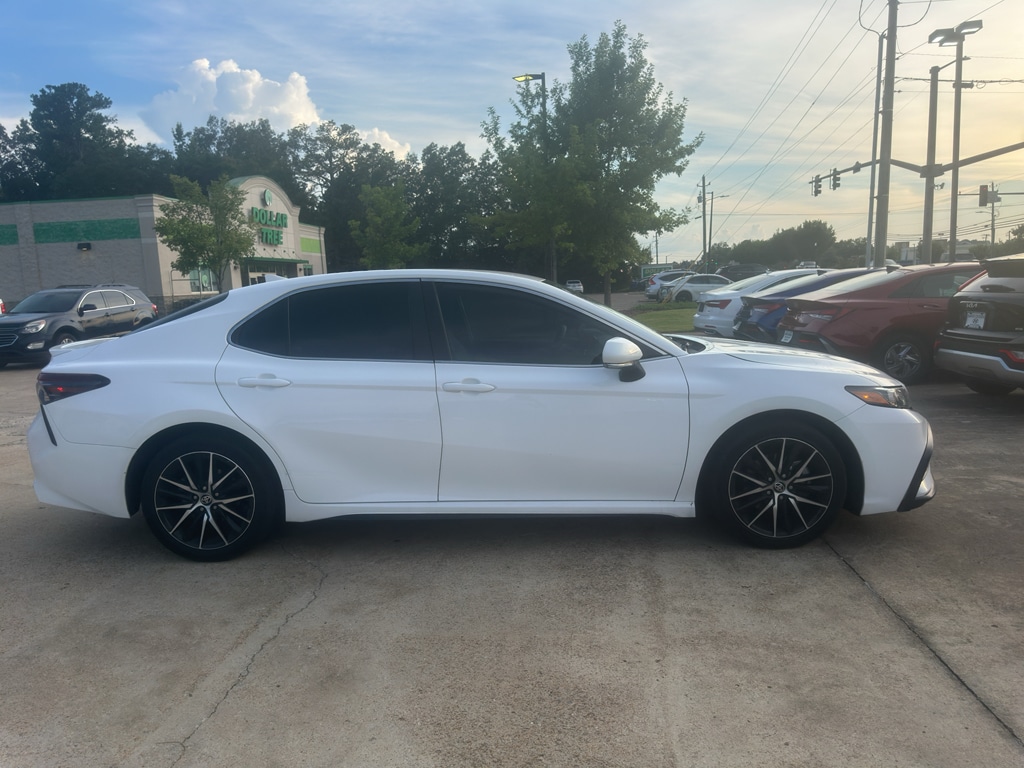 Used 2024 Toyota Camry SE Sedan