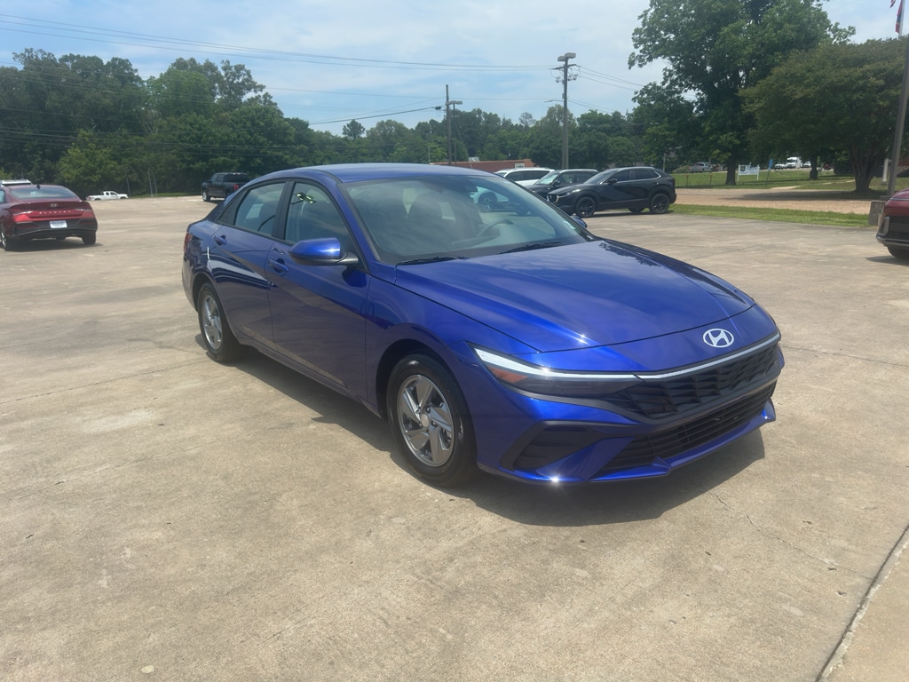 2026 Hyundai Elantra 2.0 SE IVT's photo