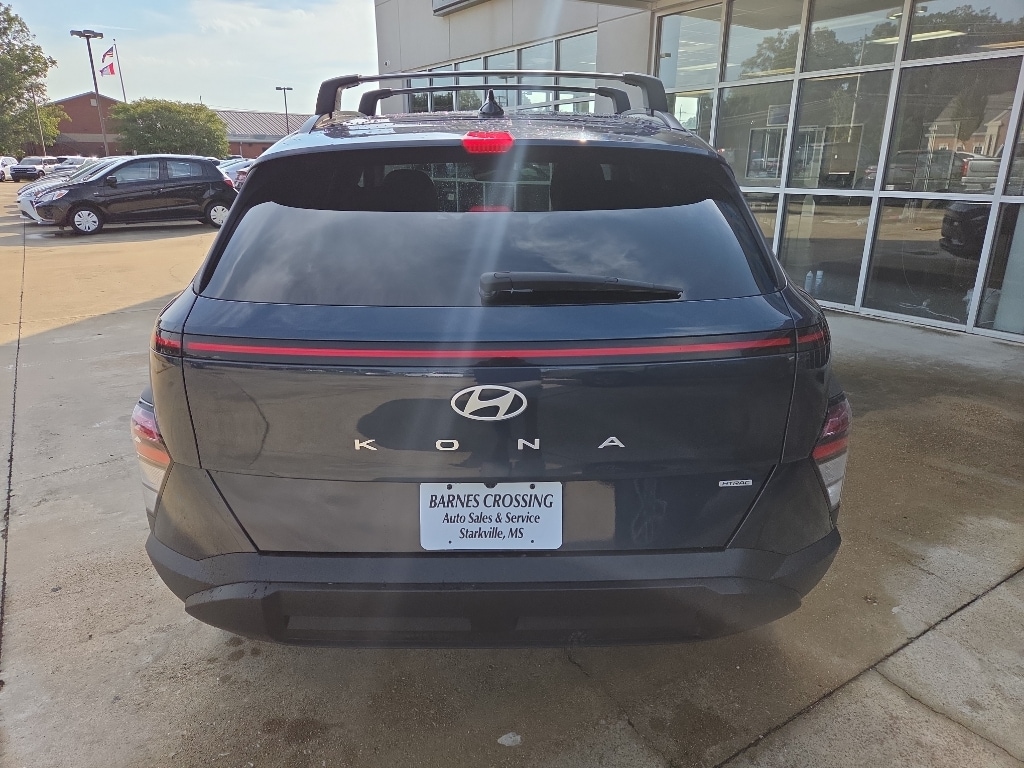 2025 Hyundai Kona SEL - Photo 6