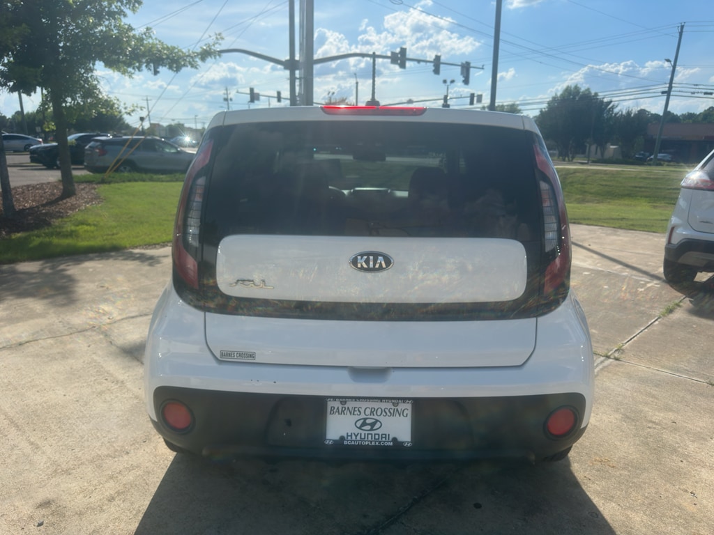 2018 Kia Soul Base - Photo 2