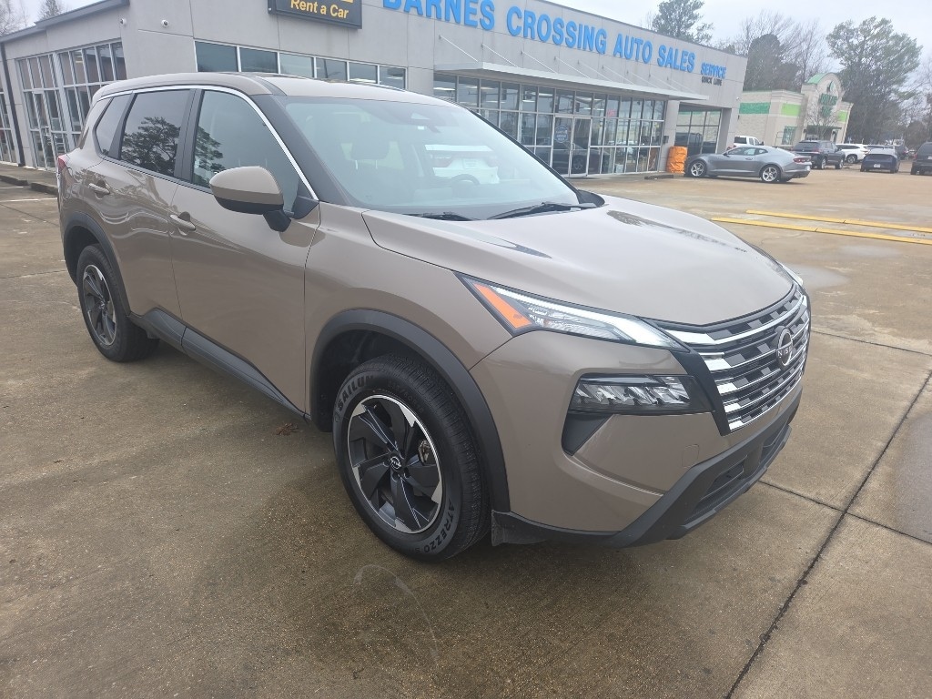 Used 2024 Nissan Rogue SV SUV