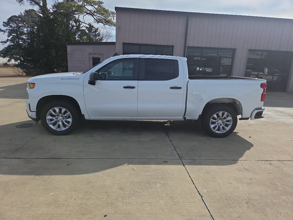 2022 Chevrolet Silverado 1500 Limited Custom's photo