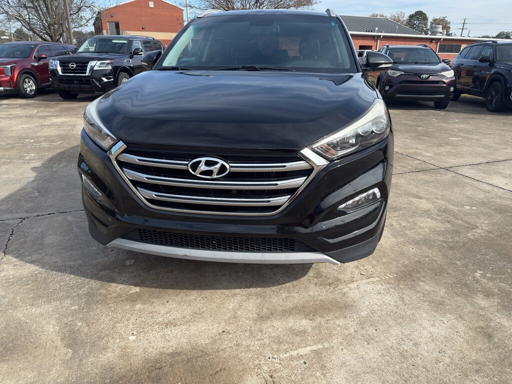 2017 Hyundai Tucson Limited photo 2