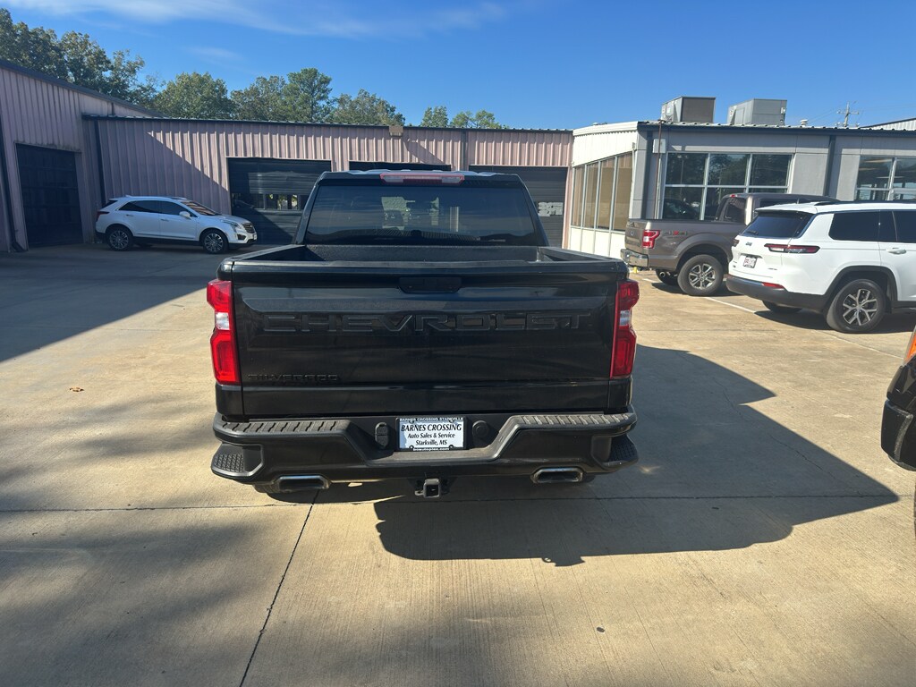 2020 Chevrolet Silverado 1500 Custom photo 4