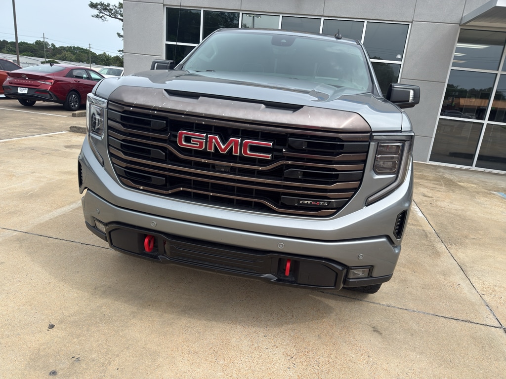 2023 GMC Sierra 1500 AT4X - Photo 2