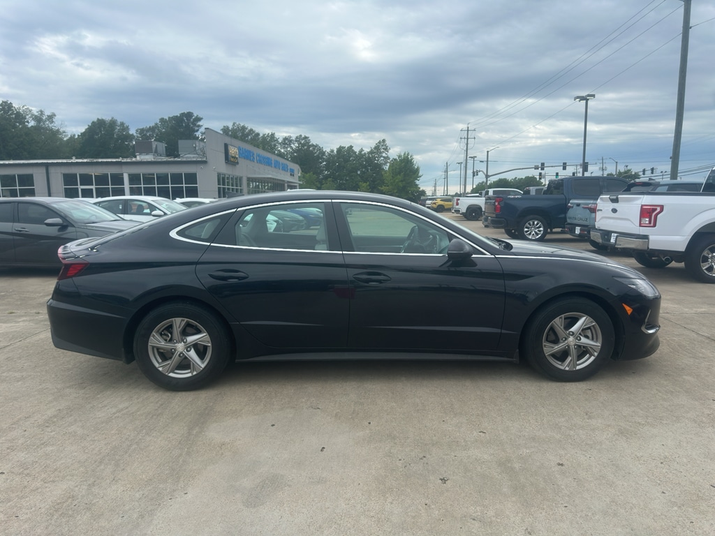 Used 2023 Hyundai Sonata SE Sedan