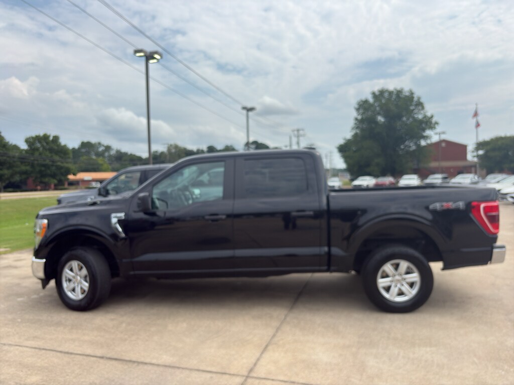 Used 2022 Ford F-150 XLT Truck SuperCrew Cab