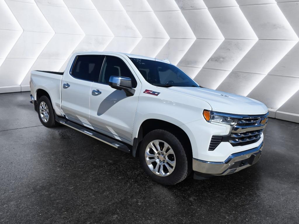 2024 Chevrolet Silverado 1500 LTZ photo 3