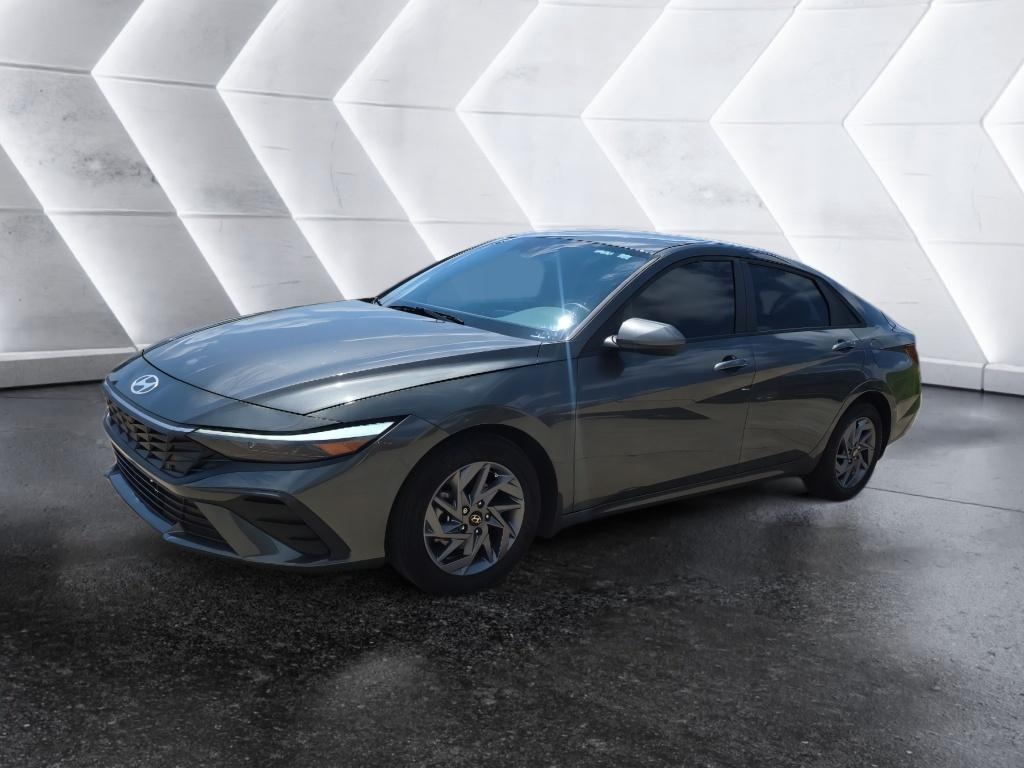 Used 2024 Hyundai Elantra SEL Sedan