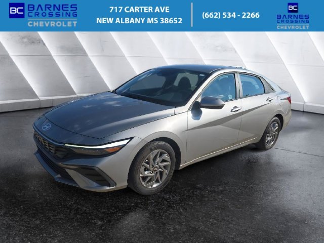  Hyundai Elantra