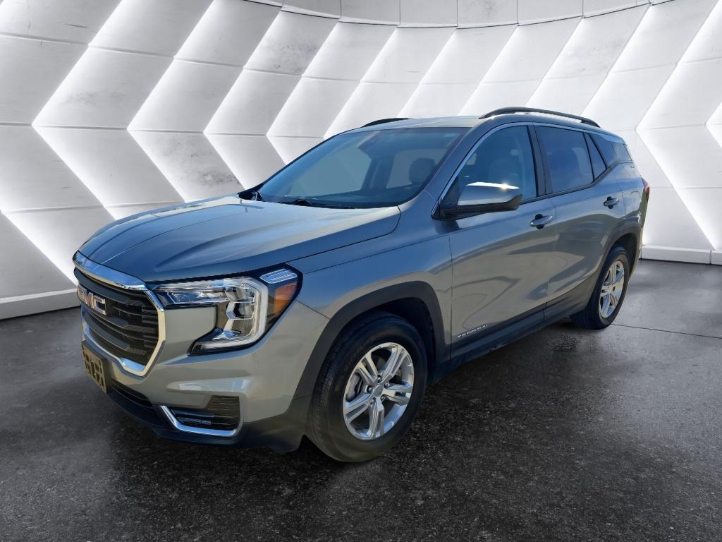 2024 GMC Terrain SLE's photo