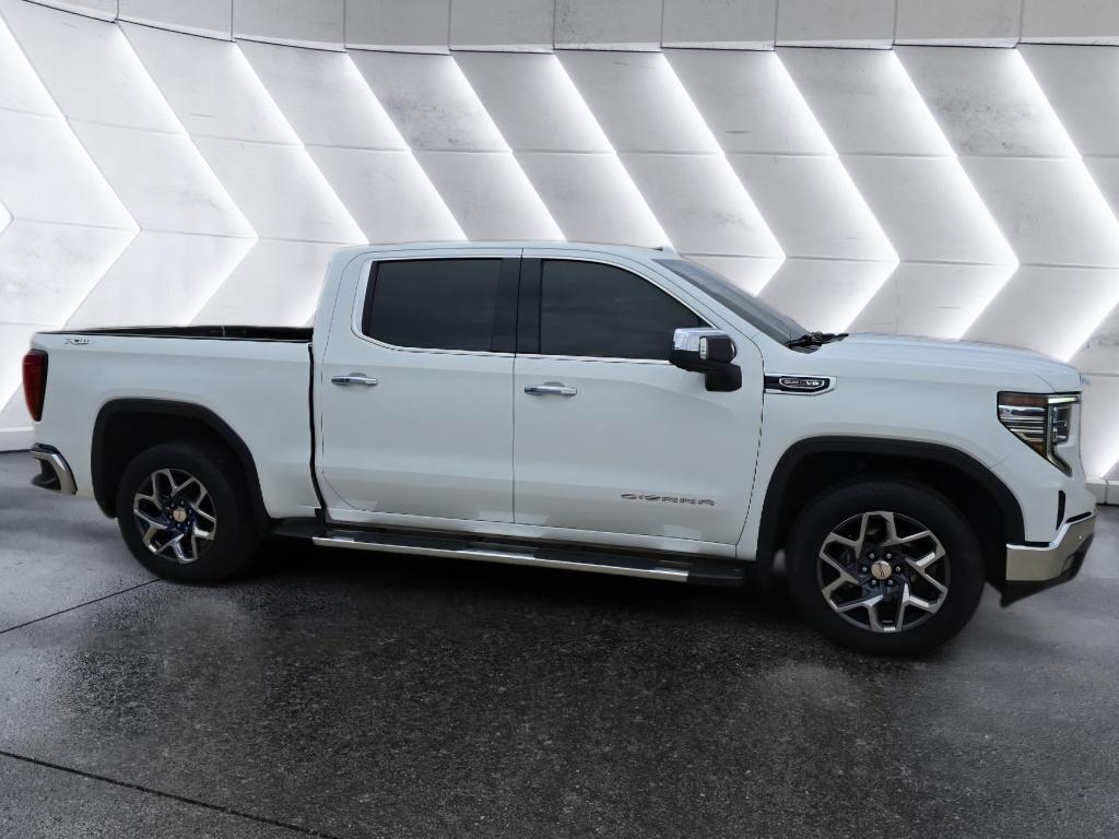 2022 Gmc Sierra 1500 SLT photo 2