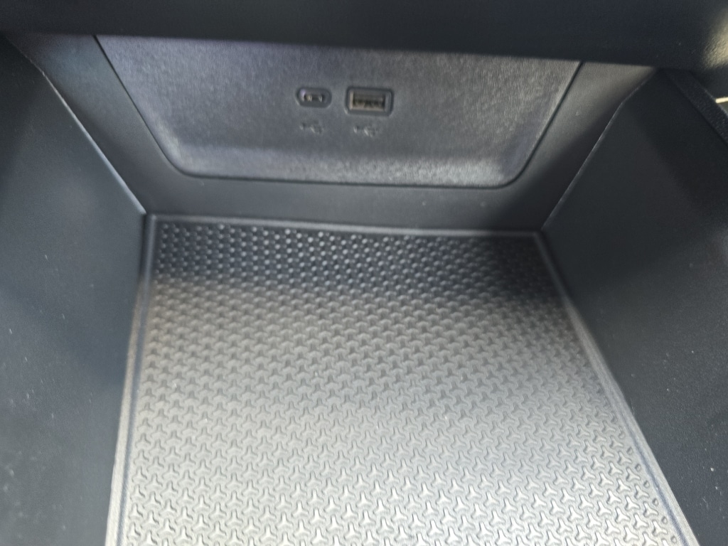 2026 Chevrolet Equinox LT - Photo 27