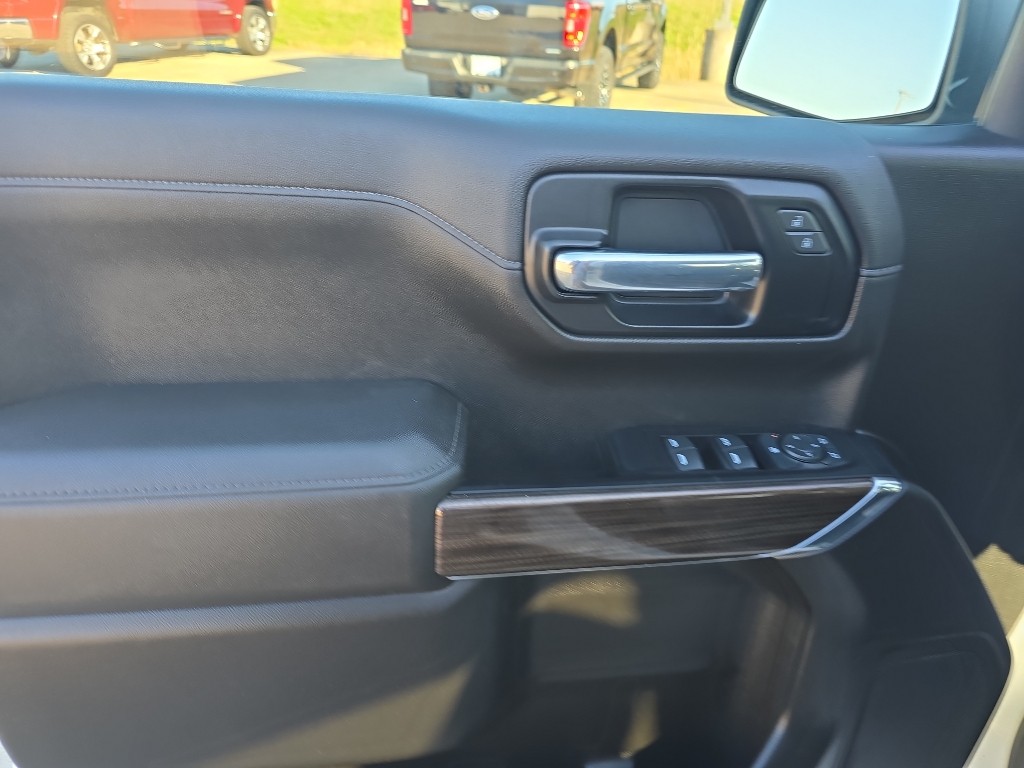 2022 Chevrolet Silverado 1500 Limited LT Trail Boss - Photo 18