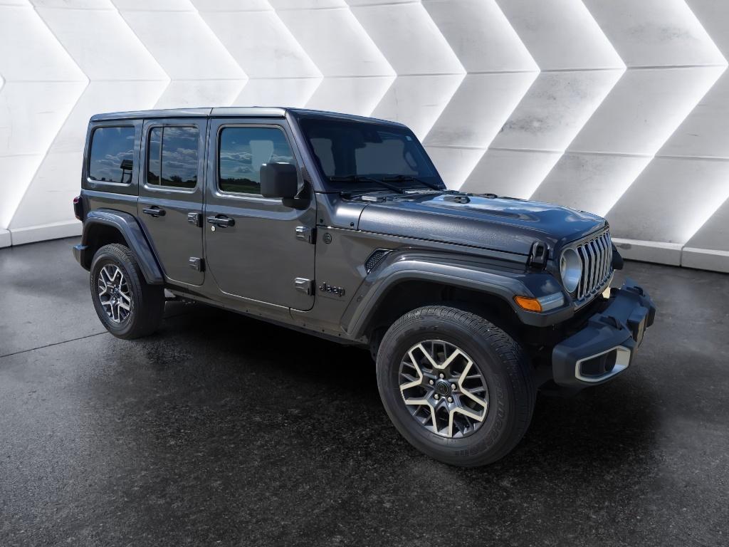 2025 Jeep Wrangler 4-Door Sahara - Photo 3