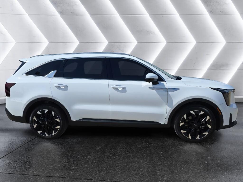Used 2024 Kia Sorento SX SUV