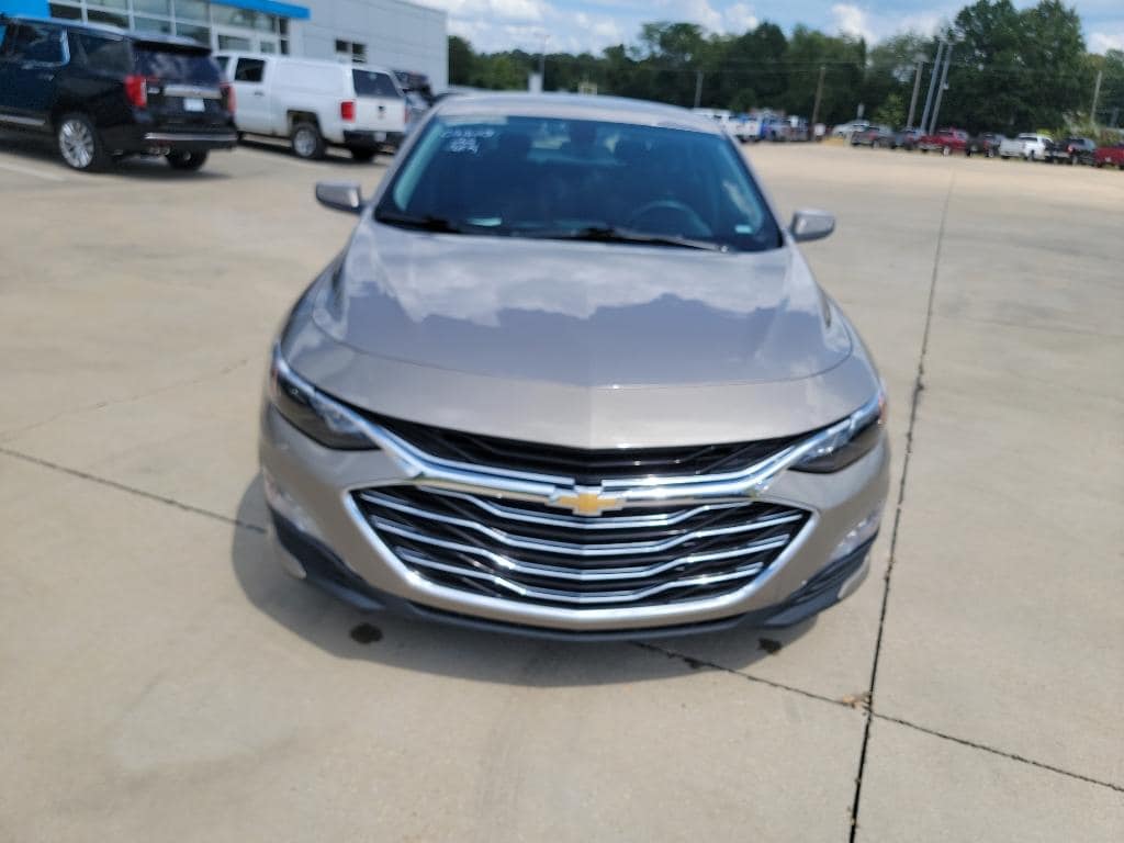 Used 2022 Chevrolet Malibu 1LT with VIN 1G1ZD5ST7NF160695 for sale in New Albany, MS