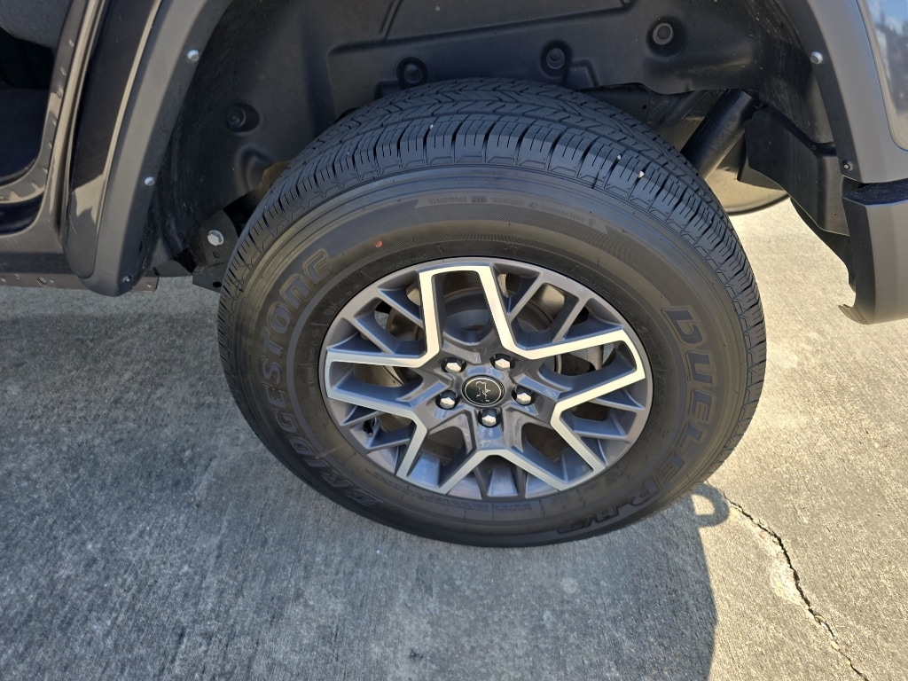2025 Jeep Wrangler 4-Door Sahara - Photo 12