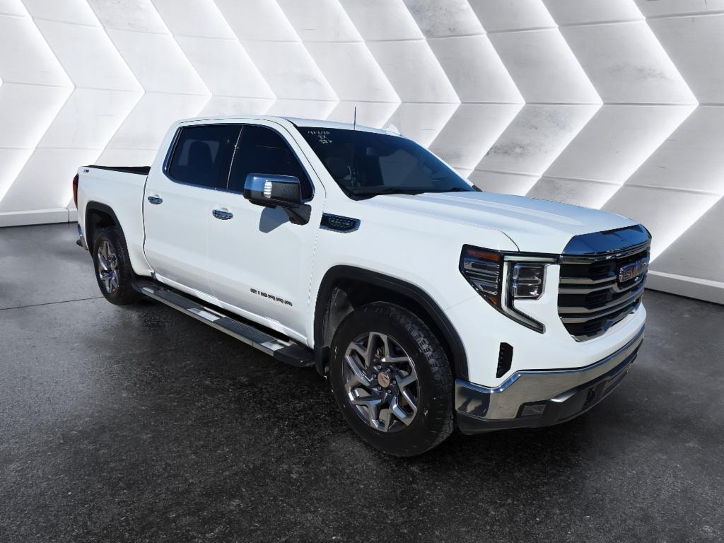 Used 2022 GMC Sierra 1500 SLT Truck