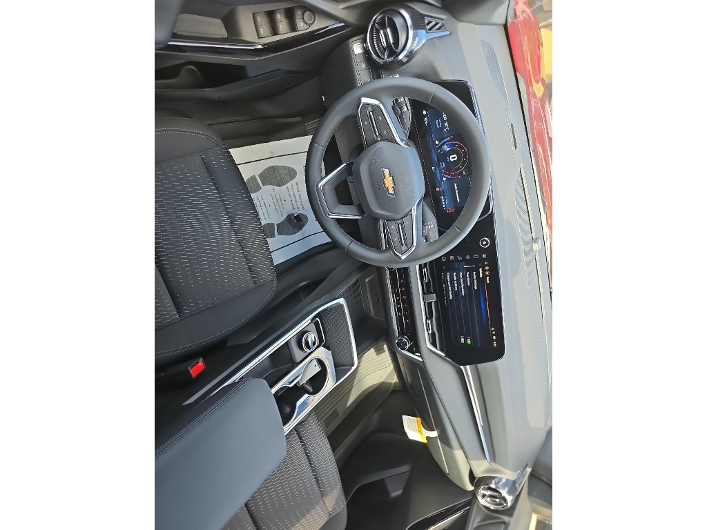 2026 Chevrolet Equinox LT - Photo 9