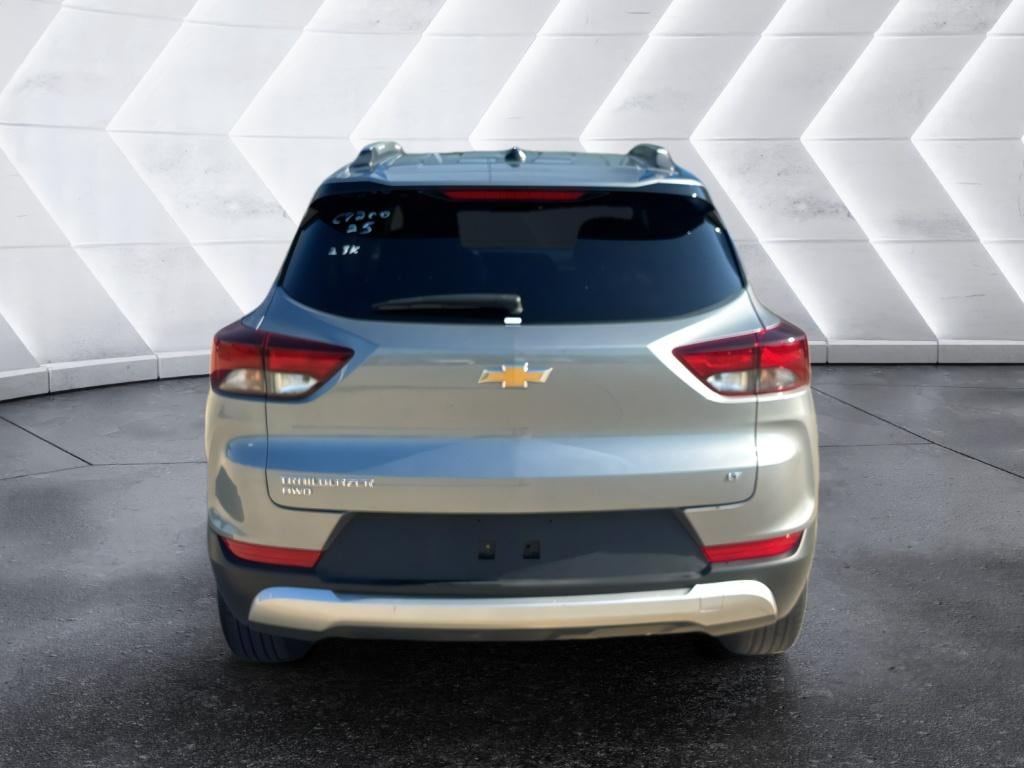 Used 2025 Chevrolet Trailblazer LT SUV
