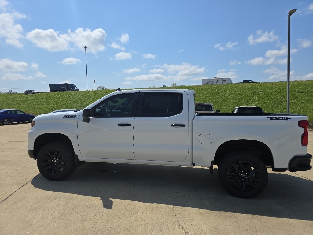 2026 Chevrolet Silverado 1500 LT Trail Boss - Photo 10