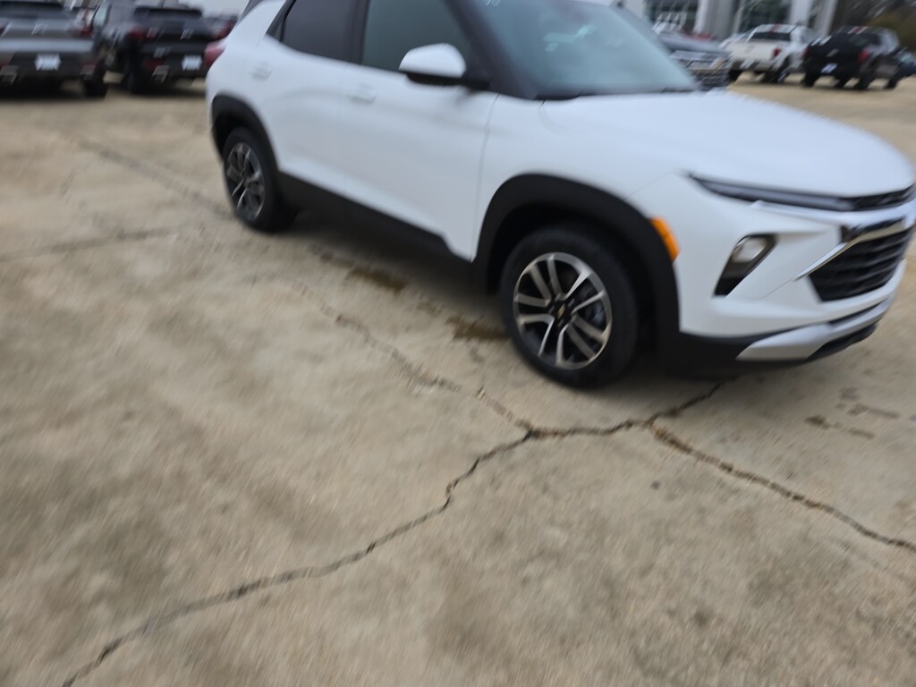 New 2026 Chevrolet Trailblazer LT SUV