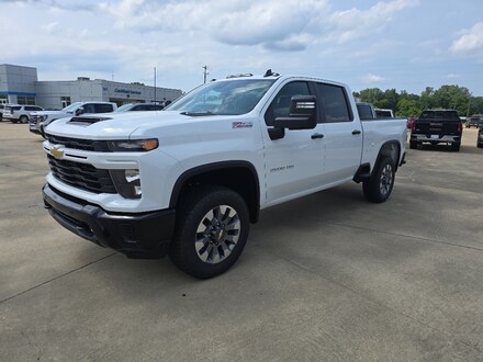 2026 Chevrolet Silverado 2500 HD Custom Truck