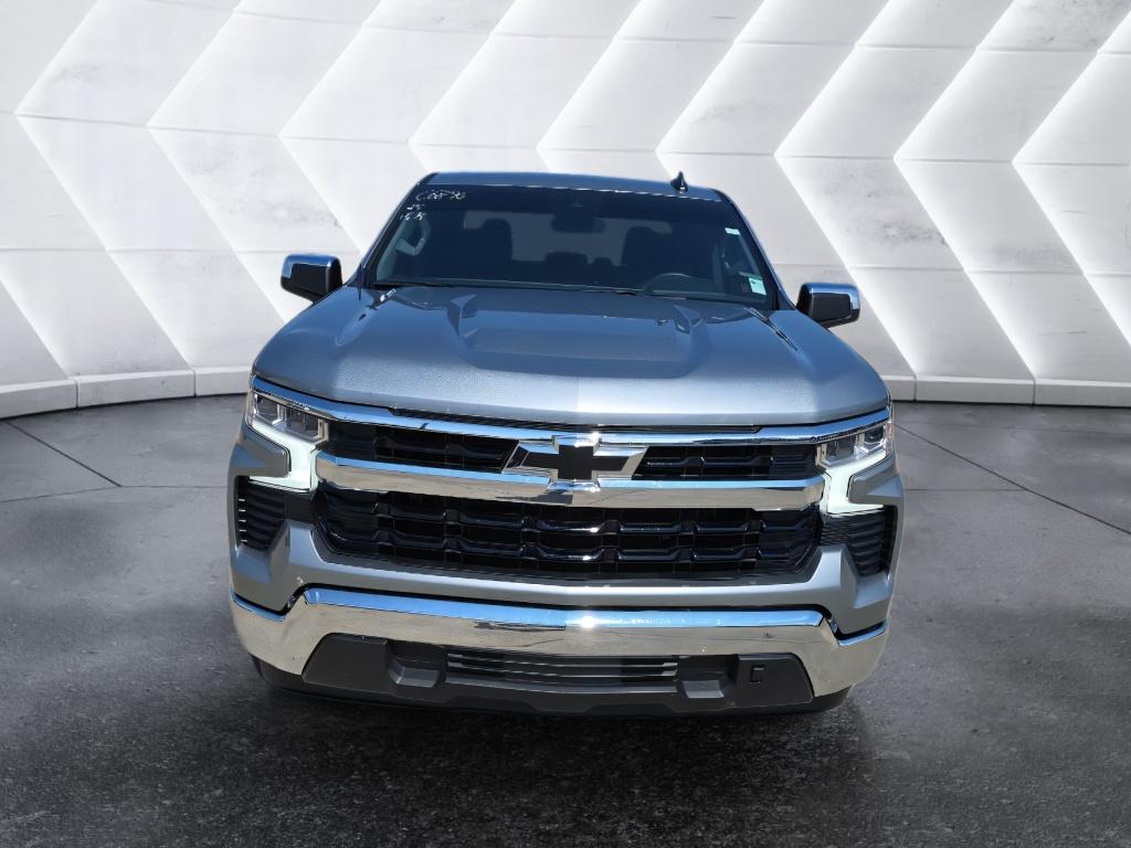 2025 Chevrolet Silverado 1500 LT photo 2