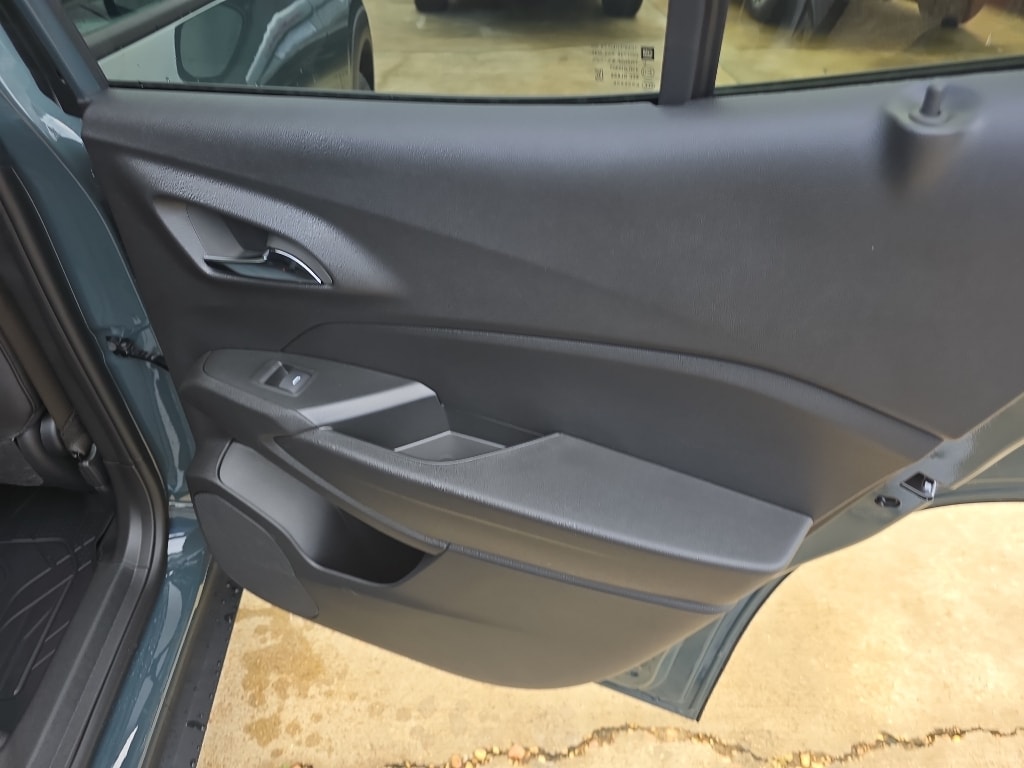 2026 Chevrolet Trax LT - Photo 17