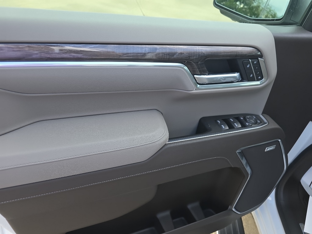 2026 Chevrolet Silverado 1500 LTZ - Photo 17