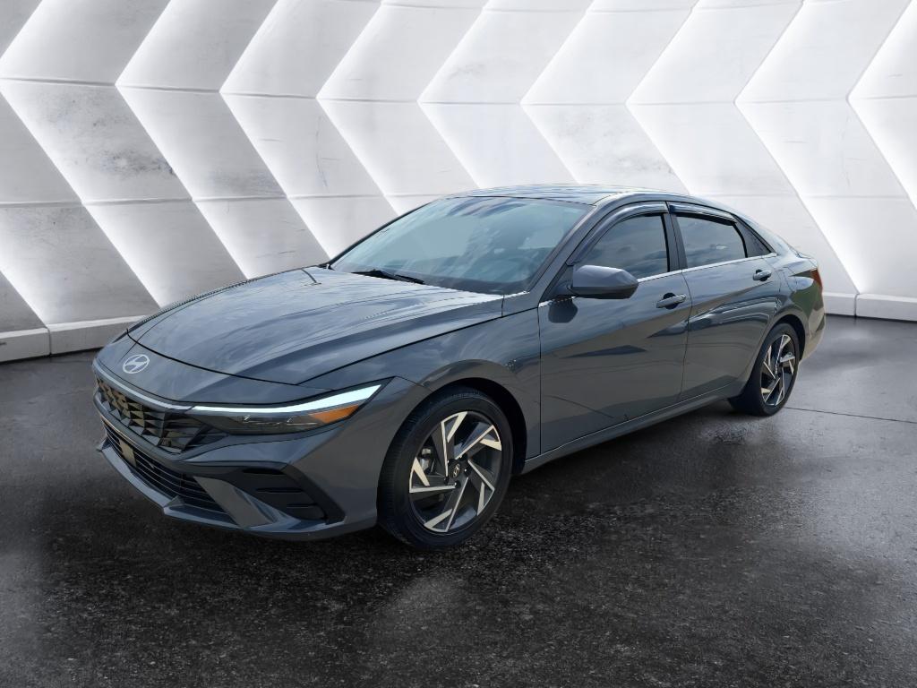 2024 Hyundai Elantra SEL's photo