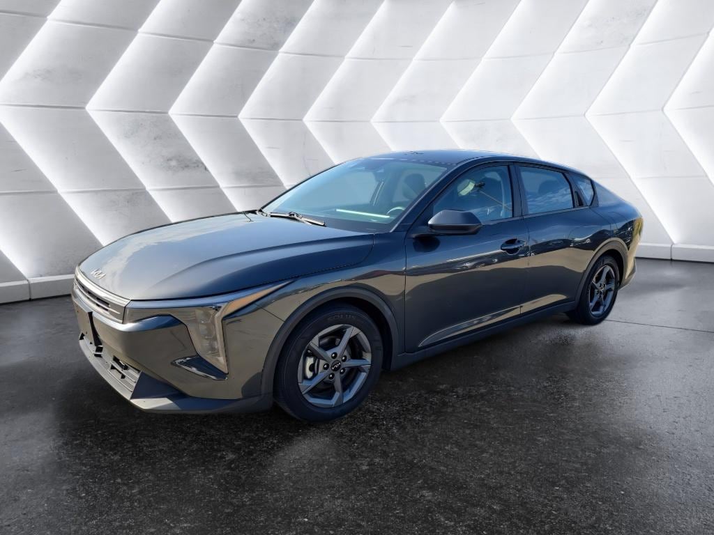 Used 2025 Kia K4 LXS Sedan