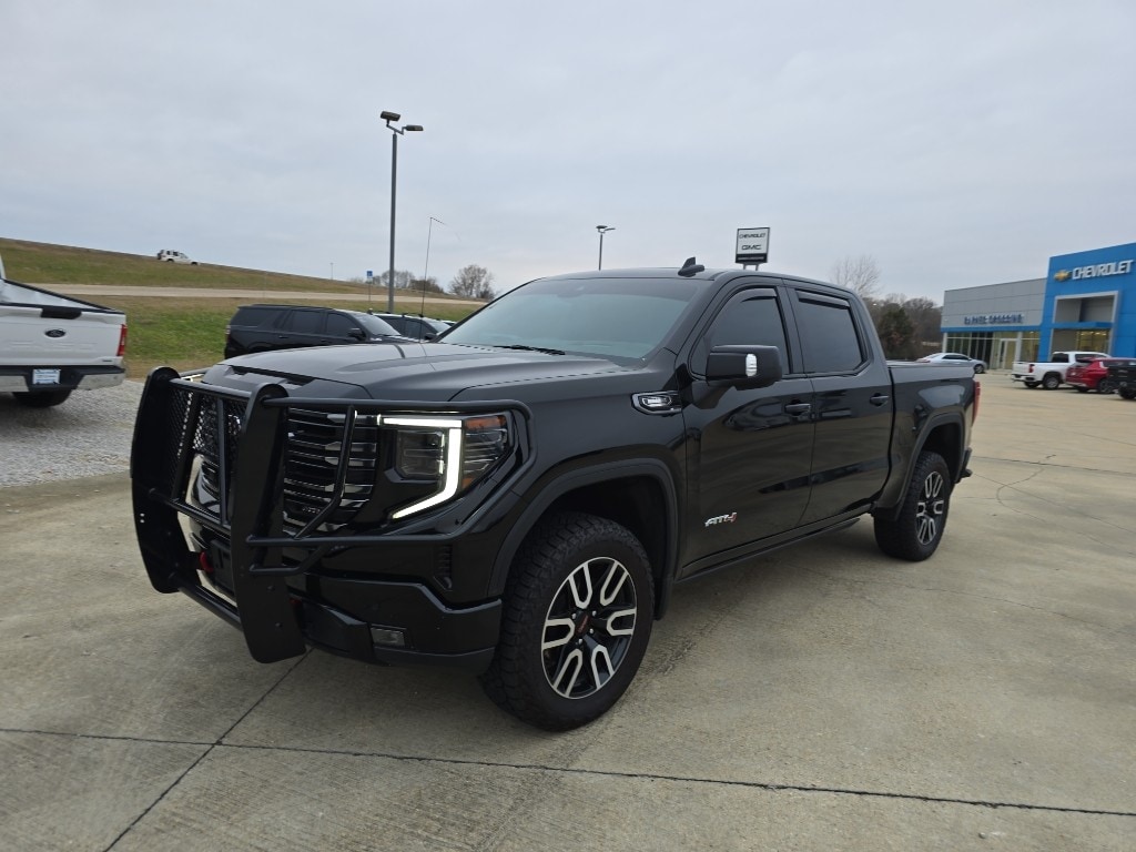 2025 GMC Sierra 1500 AT4's photo
