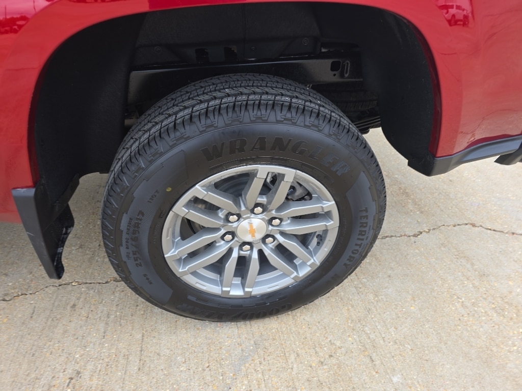 2026 Chevrolet Colorado LT - Photo 12